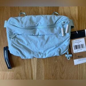 NWT North Face Never Stop Lumbar Pack/Fanny Pack in Beta Blue